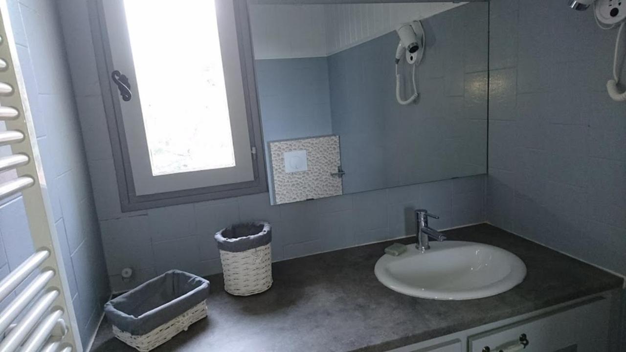 Guest House Provencal Витрол Екстериор снимка